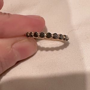 Black diamond 14k gold buttercup setting